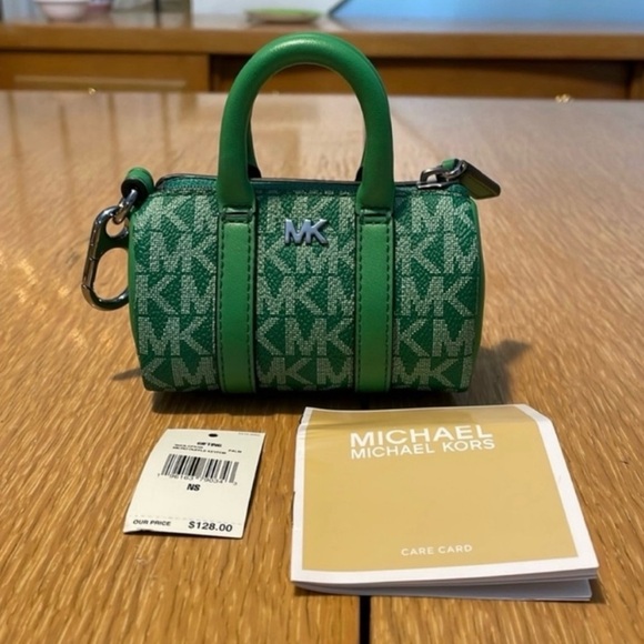 NWT Michael Kors Green Micro Duffle KeyFob - Picture 4 of 16